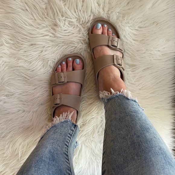 Dark Taupe Lightweight Footbed Sandals - Picture 12 of 14